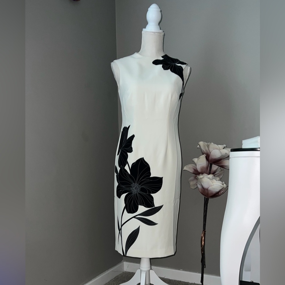 NWT ✨Ann Taylor White Midi Dress with Black Floral Motif Size 00 Petite - Picture 7 of 7